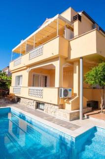 Pansion Tina Apartman 1 - Šilo - 5