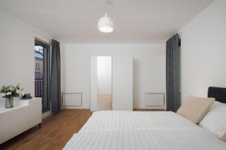 Azure - Cozy City Center Apartment with Balcony - Prague - 3
