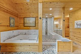 Cabin For Two Near Helen w Spa Amenities - Cornelia - 8