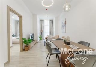 Stylish 1BR in JVC with Pool & Nearby Parks - Dubai - 9