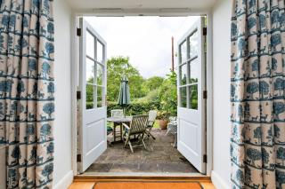 Finest Retreats - Coach House Wellbeing Retreat - Pen y Clawdd - 5