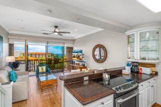 Updated 2bd 2ba Maui Vista Condo with Ocean View - Kihei - 2