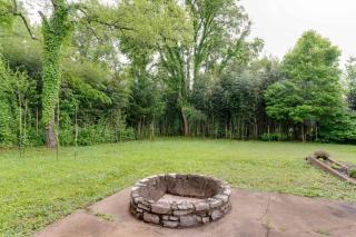 Fire Pit-Great Neighborhood-15 Min to Broadway - 2