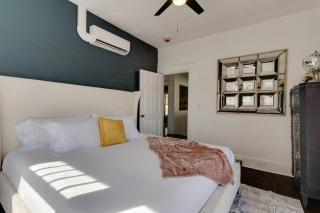 Historic Apt Near Music Row-Hillsboro Village - Nashville - 9