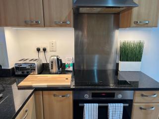 Central East Apartments - 7