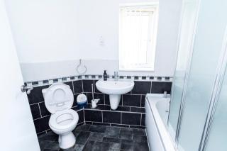 stylish Oadby - Oadby - 5