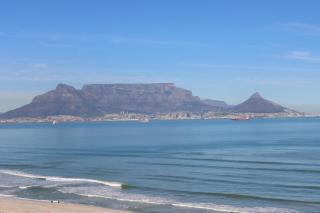 Portico 1006 Beachfront Apartment with Panoramic Views - Cape Town - 9