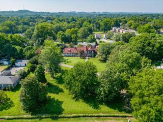 Ivy Hall Home - Great Location! - Nashville - 3