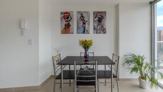 Mirador del Laureles, AC, Piscina, Parqueadero 701 - 7