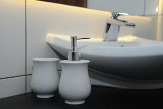 Gala Luxury Suites - 7