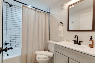 Newly Remodeled! Beautiful 3bd home in East Nash! - 4