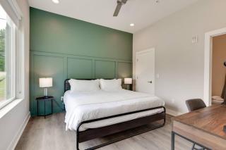 Spacious 2BD-Close To Everything - 6
