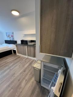 V3-6 geräumige Monteur Wohnung mit 2 Schlafzimmern - Hannover - 4
