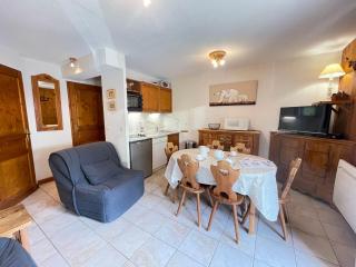 Appartement au pied des pistes avec balcon, parking et Wi-Fi - FR-1-505-143 - Notre-Dame-de-Bellecombe - 0