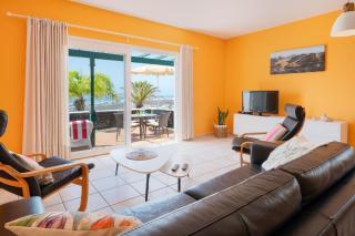 Apartment Mit Meerblick In Ruhiger Lage - 1