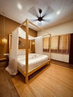 New Grand Muji Style Villa at Central Penang 16pax - 2