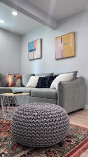 Midtown Outdoorsy Apartment - Turnagain Heights - 3