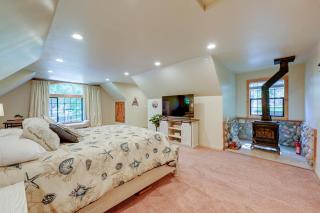 Lakeside Bear Lodge Studio 9 Mi to Bass Lake! - Bass Lake Annex - 1