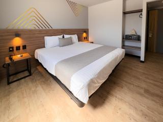Avanta Hotel & Villas Querétaro - Santa Rosa de Jáuregui - 7