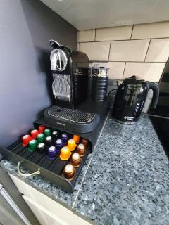 Crash pad in Luton Town - 8