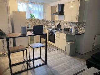 Fabulous 1Bed Apt with Balcony in Central Birmingham - 1