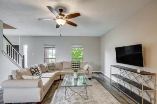 Pet-Friendly Allen Home about 30 Mi to Dallas! - Allen - 9