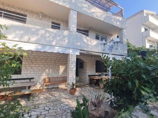 Apartments Lucija-Klara - Brodarica - 4