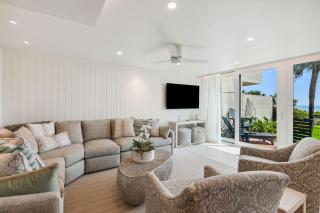 1183 Beach Walker - 3