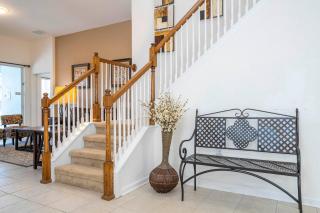 South Facing Dream Pool Home - 3