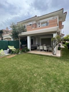 Alaçatı çarşıda, özel havuzlu 4 odalı villa izmir Size İyi Gelecek - Çeşme - 8