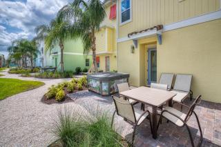 Breezy Cottage With Hot Tub Near Disney With Margaritaville Resort Island H2O Access - 8069Dr - Orlando - 7