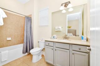 Ocean Blue Cottage Near Disney With Private Hot Tub & Margaritaville Resort & Island H20 Waterpark Access - 3012Sr - 1
