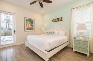 Be Our Guest Cottage With Hot Tub Near Disney With Margaritaville Resort Access - 8044Dr - Orlando - 1