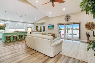 Waterfront EsCape Villa - Cape Coral - 8