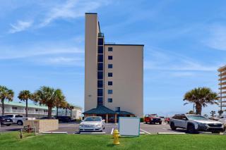 Atlantic Condos - Daytona Beach Shores - 2