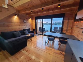 modernes Holzhaus, Cabin, auf dem Fluss, wenige Meter zum Meer - Ulcinj - 7