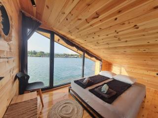 modernes Holzhaus, Cabin, auf dem Fluss, wenige Meter zum Meer - Ulcinj - 6