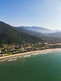 Casa Pé na Areia na Praia da Lagoinha em Ubatuba - Ubatuba - 3
