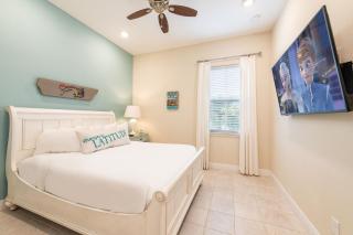 Comfy Cottage With Hot Tub Near Disney With Margaritaville Resort Island H2O Access - 8029Sb - 2