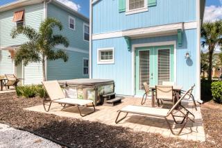 Vibrant Cottage With Hot Tub Near Disney With Margaritaville Resort & Island H2O Access - 8032Dr - 0