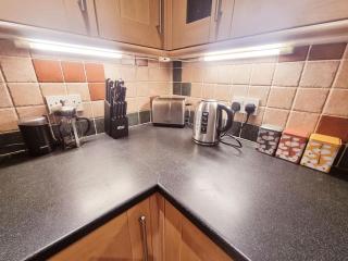 Central Lancaster City Centre Terraced Gem - 5