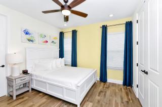 Colorful Villa Near Disney With Margaritaville Resort Island H20 Access - 8195CP - Davenport - 1