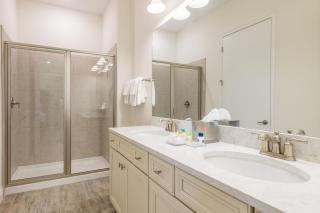 Playa Verde Cottage With Private Hot Tub Near Disney With Margaritaville Resort Island H2O Access - 8028Dr - Orlando - 8
