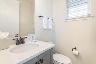 Setting Sail Cottage With Private Hot Tub Near Disney With Margaritaville Resort Island H2O Access - 8057Dr - Orlando - 8