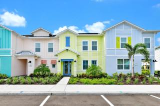 Colorful Villa Near Disney With Margaritaville Resort Island H20 Waterpark Access - 3128Cs - Orlando - 0