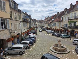 Lons centre T1 rue du commerce - Lons-le-Saunier - 9