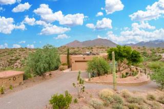Stunning Secluded Ranch, Sleeps 8, Pool and Jacuzzi - Fountain Hills - 6