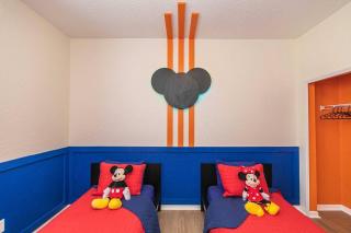 Incredible home with pool 8 guest game room - 3