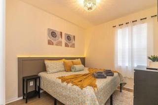 Incredible home with pool 8 guest game room - 1