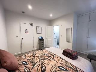 Dunamis Staycation West Croydon - Croydon - 2